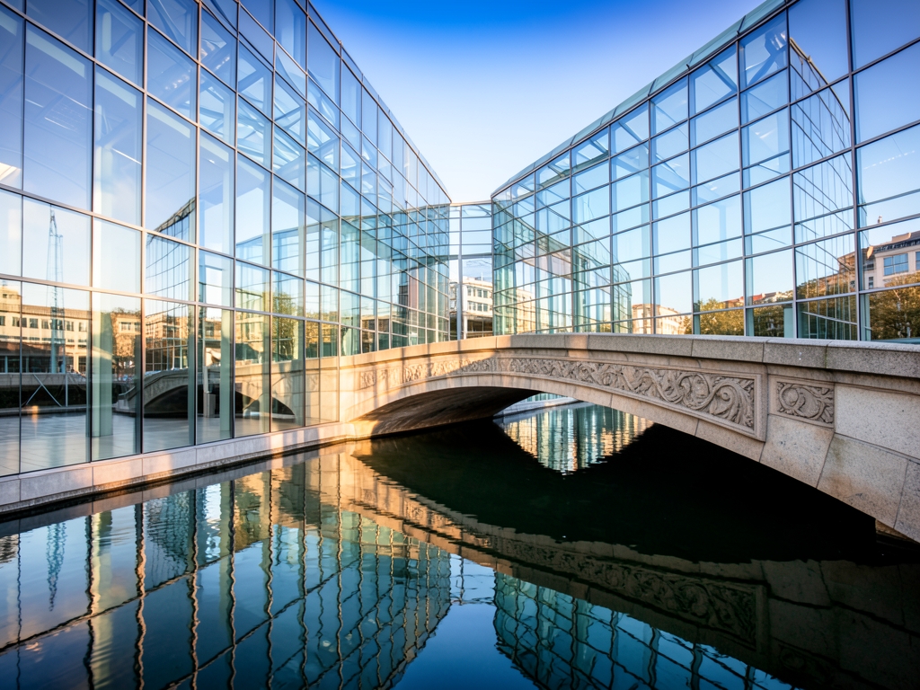 Find Indemnification Clauses in Vendor Contracts