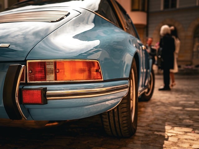 sports car luxury car classic car retro design blue car convertible exhaust wheels antique collector car taillights expensive ru