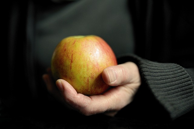apple hand keep fruit vitamins fresh meal food remove a one vegetarian overweight diet fast lent apple apple apple one d