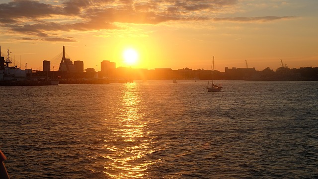 boston nature sunset in boston boston at sunset sun sunset