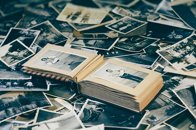 photos nostalgia retro photography woman man memories photo album photos photos memories memories memories photo album photo a
