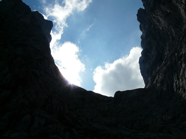 stone gutter ellmauer gate mountains wild emperor surefootedness nature head for heights impressively powerful high rock walls gi