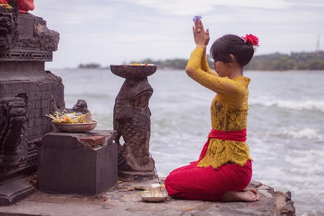 woman rituals tradition bali indonesia hindu culture custom lombok bali bali bali bali bali indonesia hindu hindu hindu lo
