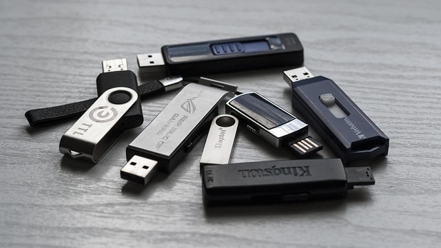 memory stick memory media recording mode external removable capacity usb gray media gray memory usb usb usb usb usb