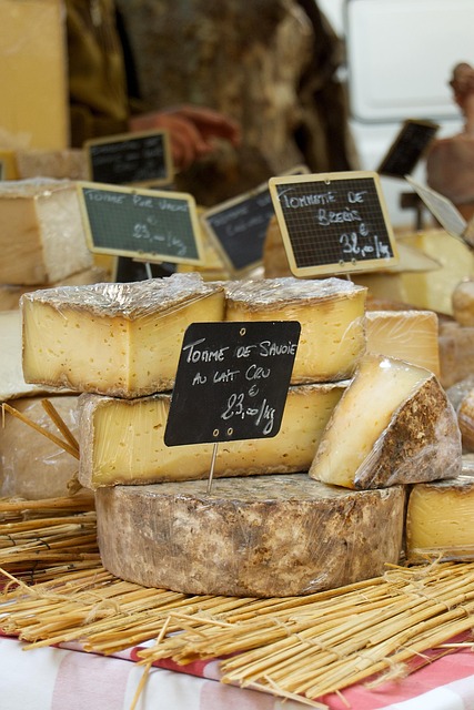 cheese dairy delicious food market supermarket grocery shopping france cheese cheese cheese cheese cheese shopping france fr