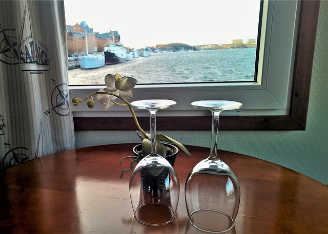 on the ship glasses inside under the roof room window together no one furniture glass architecture hotel guesthouse castle blu