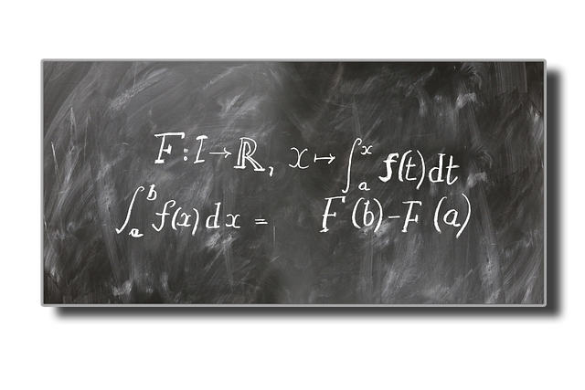 differential calculus board school university research teaching leibniz analysis study mathematics physics formula chalk slate