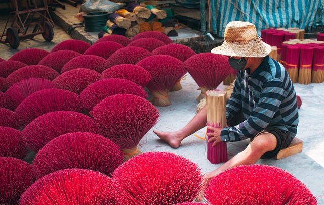 traditional vietnam hanoi asia people man job life culture vietnam vietnam vietnam hanoi hanoi hanoi hanoi hanoi people pe