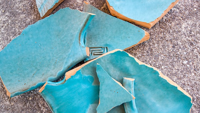 blue broken ceramics decor ceramic design colorful color decoration interior craft handicraft structure texture pattern mosai