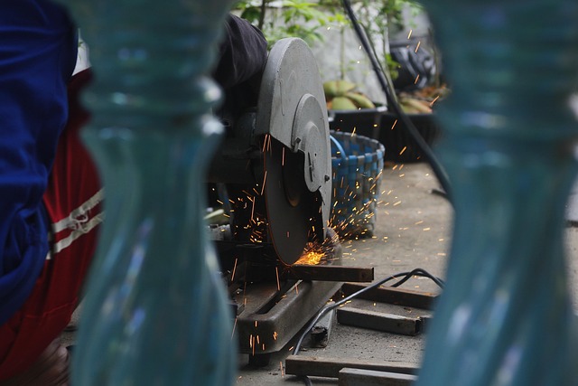 mechanic steel cut iron work cut
