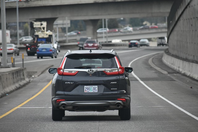 Buy Now vs Wait: Options Compared — Car Dealer Price vs MSRP Gap