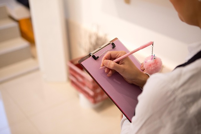 The Evidence File — Checklist vs DAG
