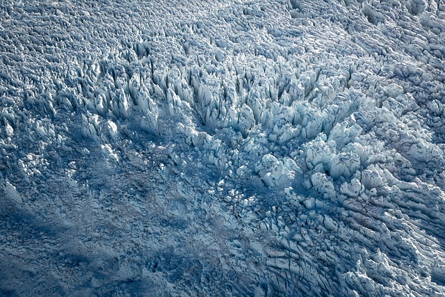 Glacier Instant Retrieval vs Deep Archive — Cold storage costs