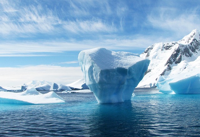 50TB, one restore per year — Cold storage costs