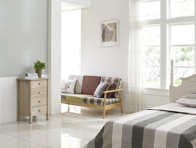 Key Factors to Consider — Compare Room Rate and Total Cost