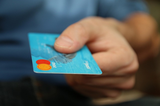 Insider Tactics — Credit Card vs ACH