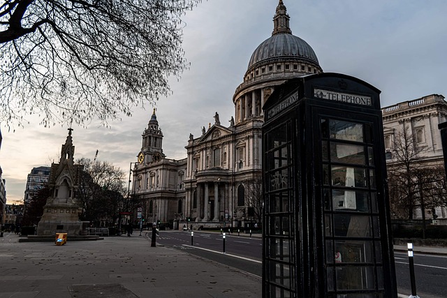 What the Data Doesn't Tell You — Dallas to London Flights