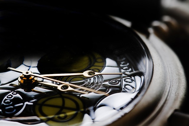 time watch timepiece nostalgia minutes dial hours seconds transcience close up time time time time time watch watch watch