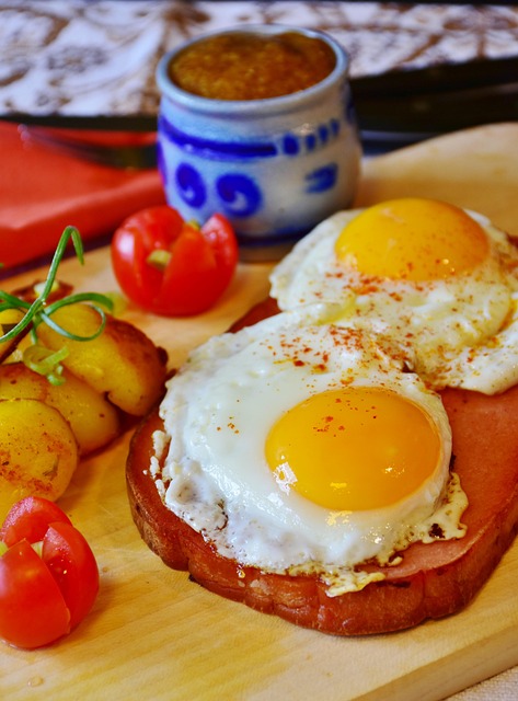 Egg Tuck on Wilshire at 100 Reviews — Egg Tuck 2026