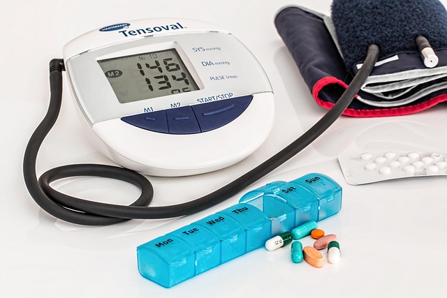 hypertension high blood pressure heart disease illness medication medicine cardiology healthcare treatment health disease diagnos