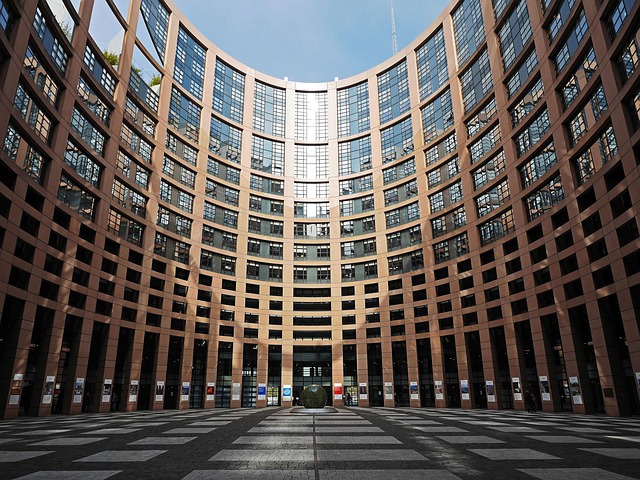 Compare the classification routes — European Union Artificial Intelligence Act Article