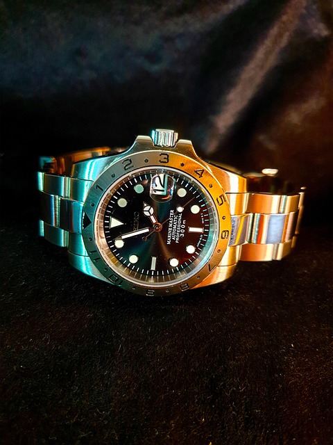 watch time old timepiece mod wristwatch