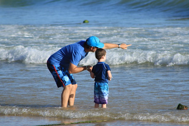 parents and sons curiosity explanation beach vacation beira mar nature cottage support answer