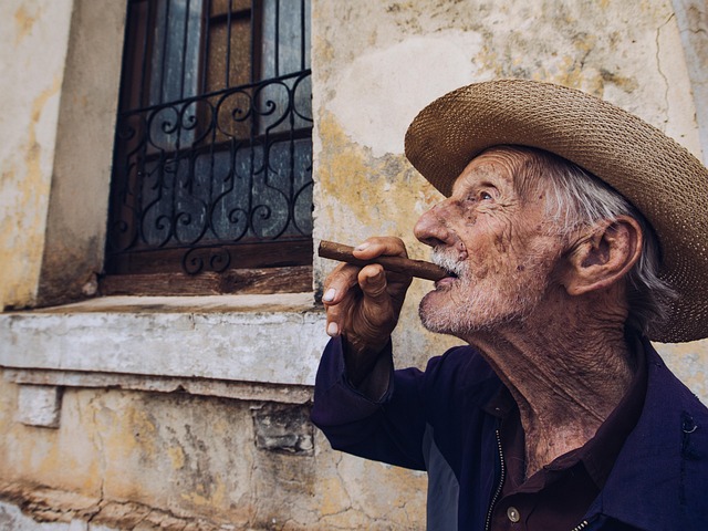 Insider Tactics — Fake Cuba travel photos 2026