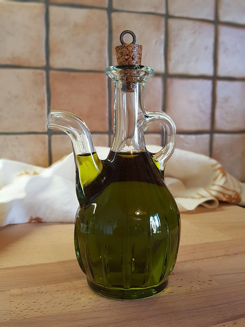 extra virgin olive oil italian cuisine mediterranean diet sano green kitchen ingredient traditional seasoning italian oil bottle