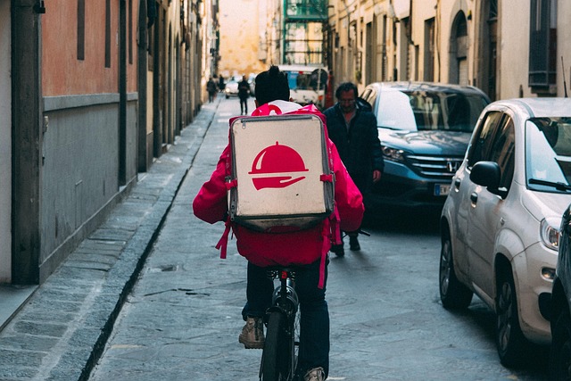 67% Control, 3% Margins — Food Delivery Apps for Restaurants