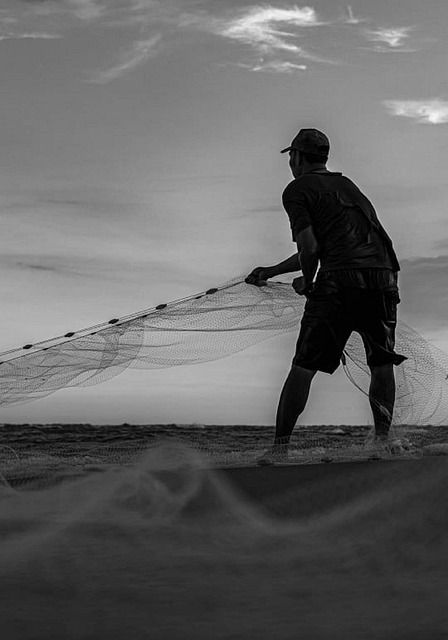 fisherman fishing people vietnam waters recall