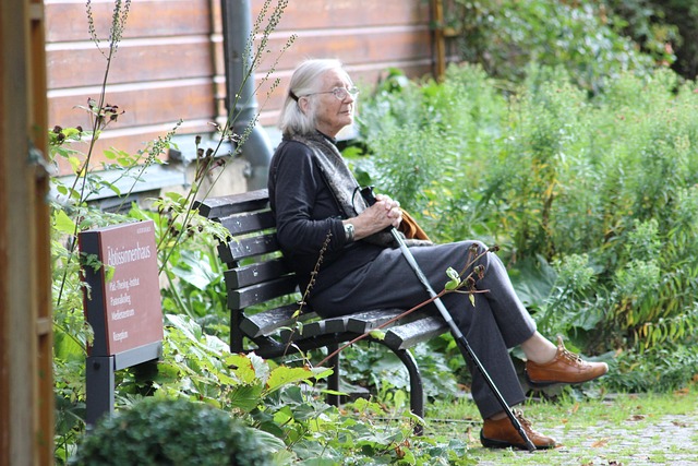 woman old granny seniors person female people grandmother face folds rest think recall to forget pray dreams wait hope pens