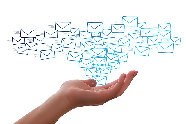 e mail mail contact letter hand write glut spam internet communication digital news computer networking computer science info
