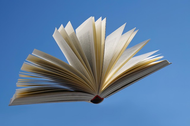 99% Retrieval, 50% Reasoning — GPT-4o's 128K Context vs Novels