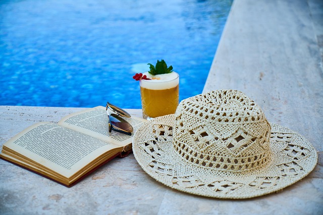 Direct vs. Advisor vs. Card Portal — Hotel Booking Channels
