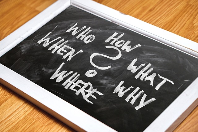 question mark board ask knowledge write reply the what how why where business language school message information designatio