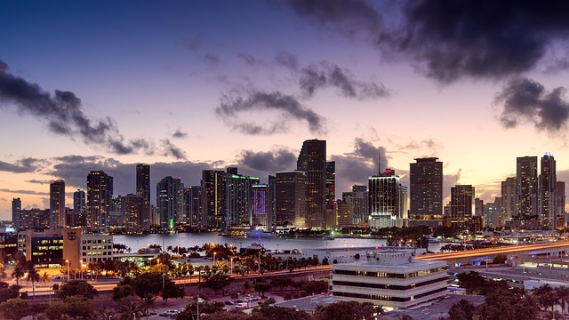 Costs: Wrong Accepts vs Wrong Rewrites — How to grade Florida beach hotel