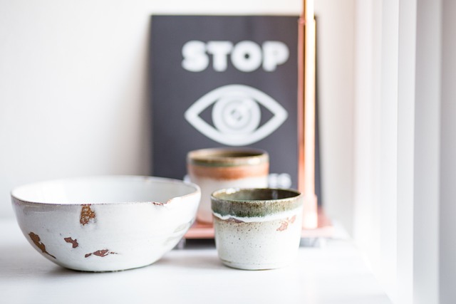 ceramic glass bowl display sign inside