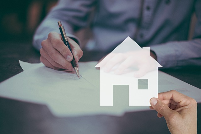How It Works — Insurance Credit Underwriting 2026