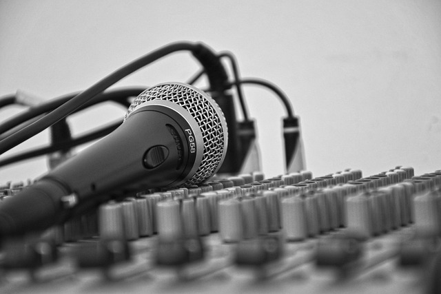 What the Benchmarks Hide — Live Voice Cloning Latency