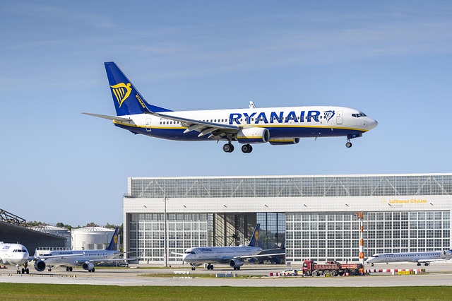 Construction Noise and Demand Shocks — Logan Airport T-B Bundle