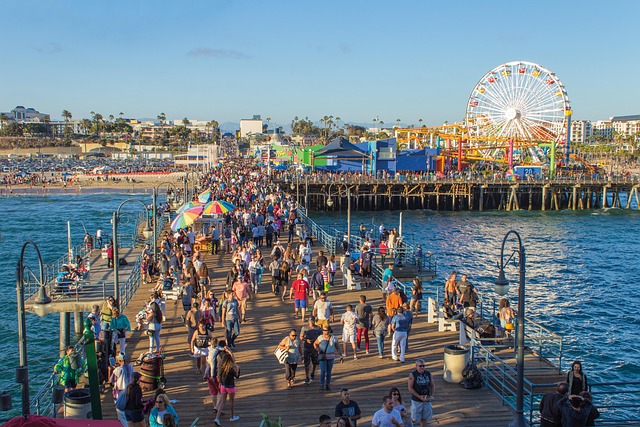 What the Data Doesn't Tell You — Los Angeles to Sacramento Flights 2026