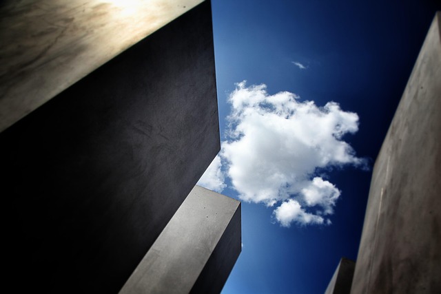 What 650,000 Lux-Hours and sDA Scores Prove About — Museum Daylight Design 2026
