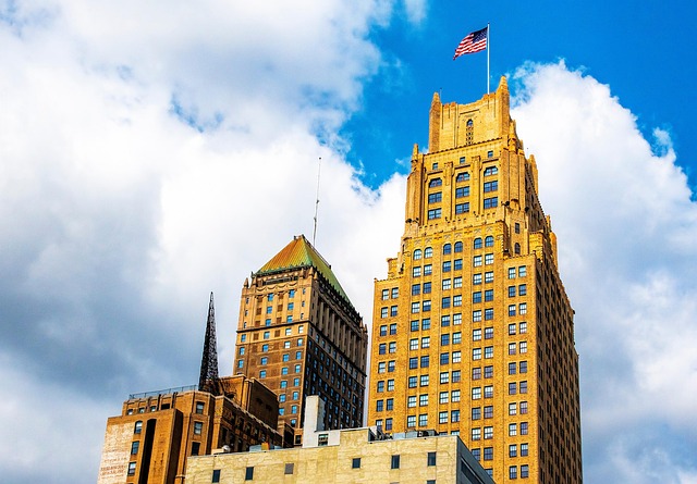 46¢ vs 1.80¢ Table — Newark to London Flights