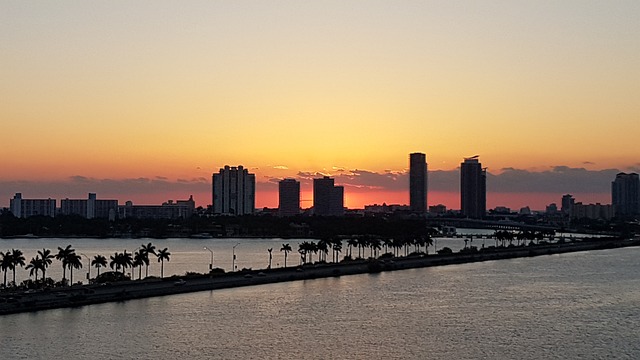 What the Data Doesn't Tell You — Orlando to Miami Flights