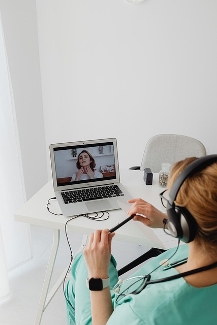 Cellular vs Bluetooth vs Manual Log — Remote Patient Monitoring Billing 2026