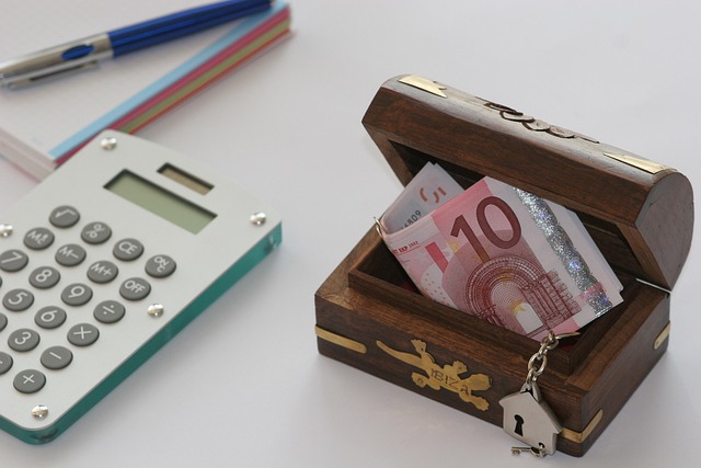 What the Data Doesn't Tell You — Save Cash on Payday