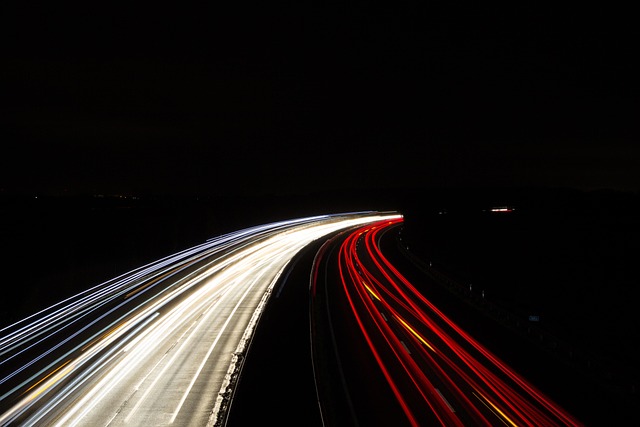 Architecture Math — SDXL Turbo vs SD3