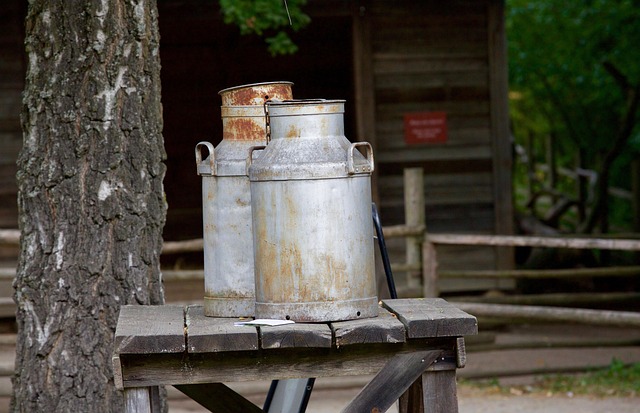 What the Churn-Response Data Can't Prove — SLA Triage by Churn Signal