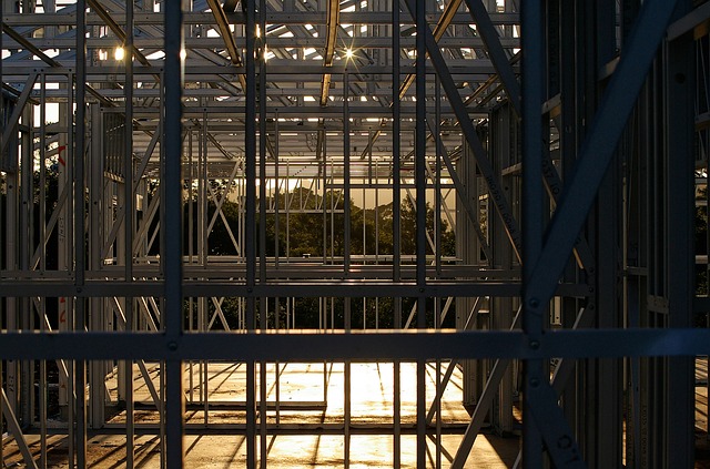 What the Data Doesn't Tell You — Steel frame earthquake analysis for 12-story